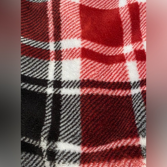 Fluffy Pjs - Picture 3 of 3